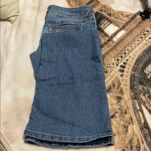 Wallflower Size 11 Flare Jeans
